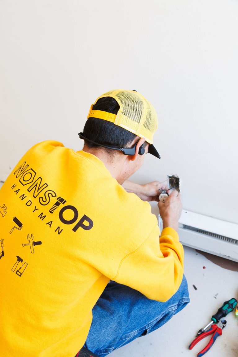 NON-STOP-HANDYMAN--28